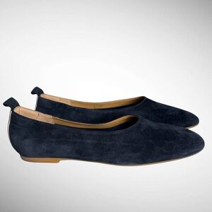 NIB Everlane The Day Glove Flat Heel Woman's sz 11 Suede Navy Blue Narrow Fit
